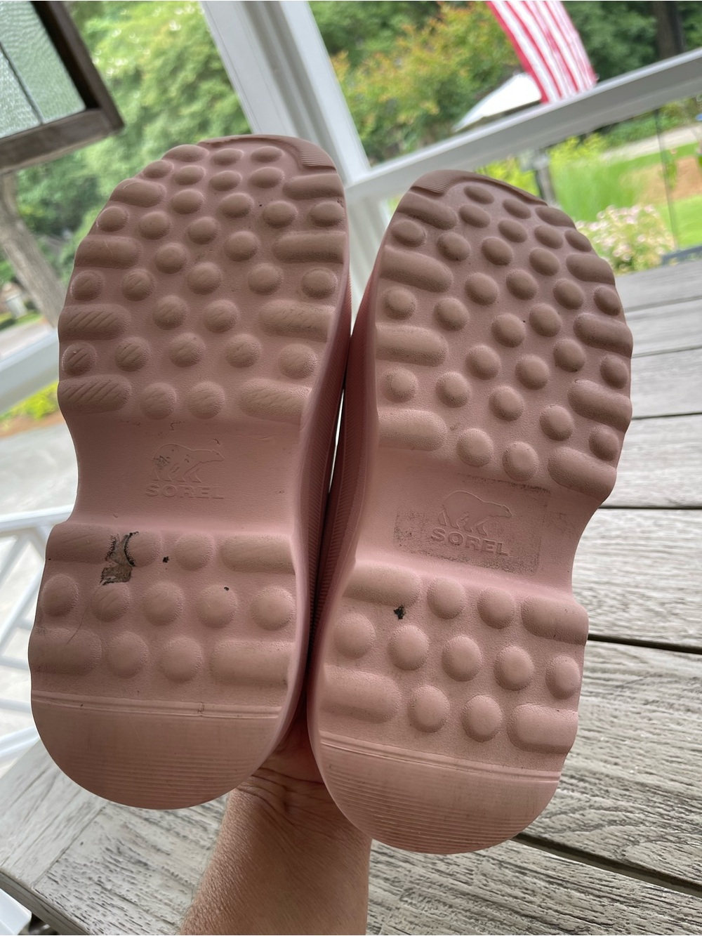 Sorel Caribou Pink Slip-On Chunky Clogs Womens Size 8 - Picture 6 of 8